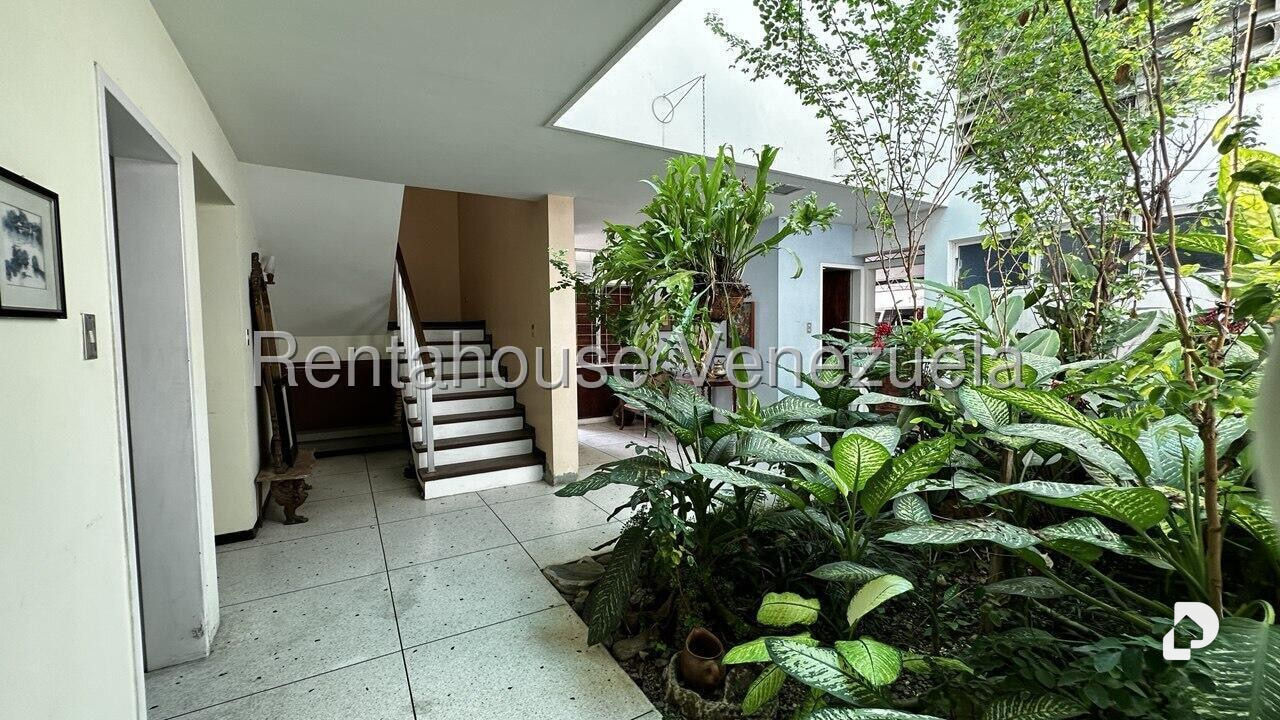 Casa en Prados del Este, Caracas – 9
