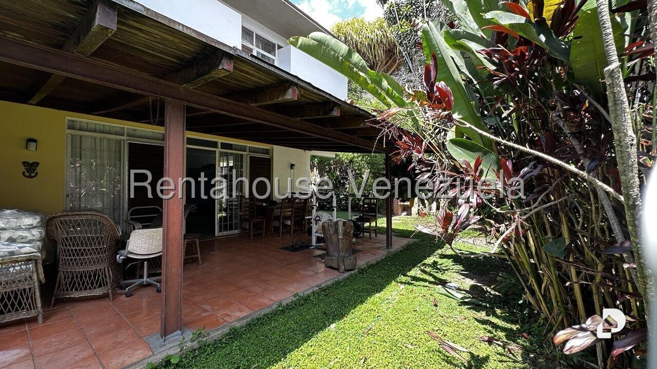 Casa en Prados del Este, Caracas – 22