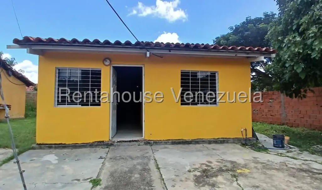 House in Flor Amarillo, Valencia - 1