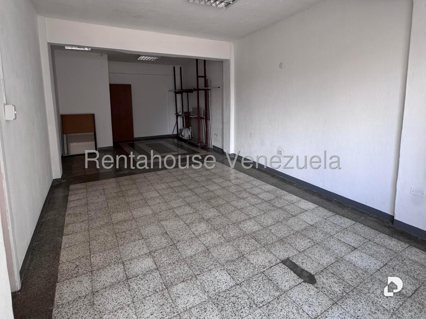 Edificio en Centro, Caracas – 11