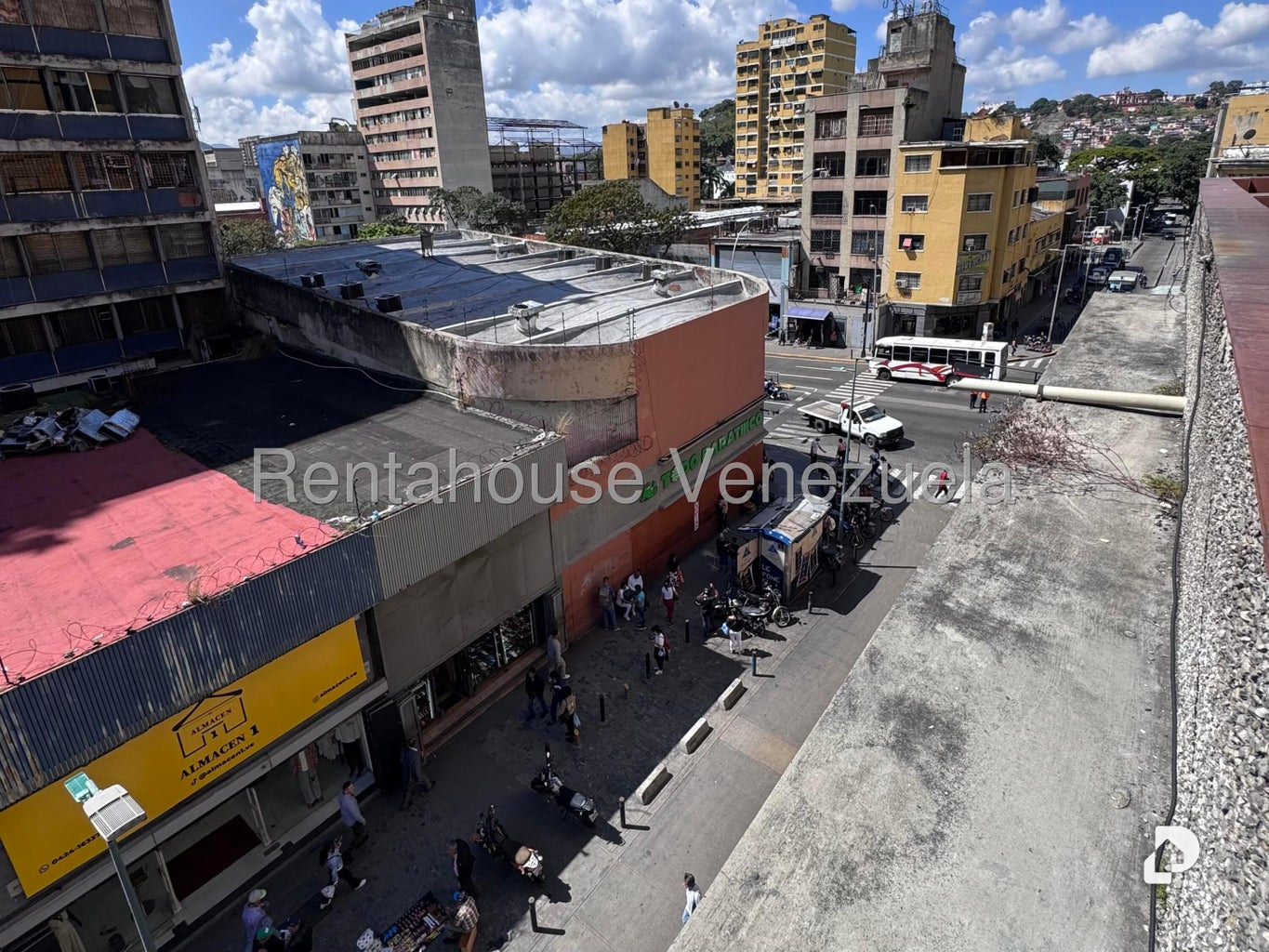 Edificio en Centro, Caracas – 29