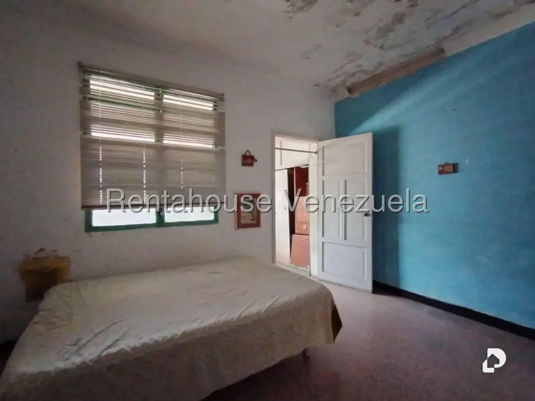 Casa en Santa Mónica, Caracas – 25