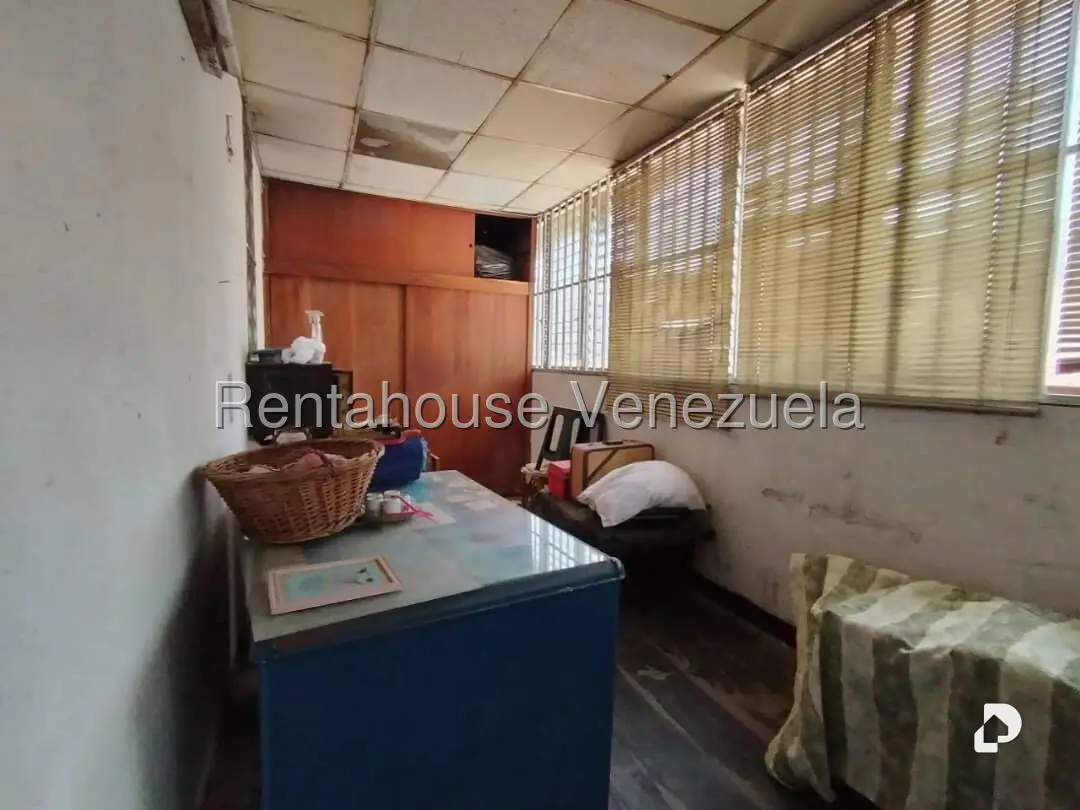 Casa en Santa Mónica, Caracas – 28