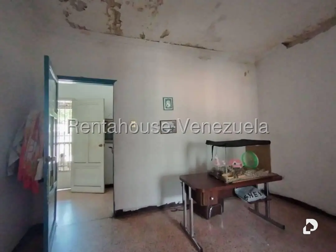 Casa en Santa Mónica, Caracas – 24