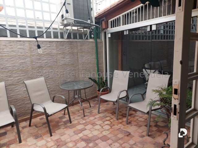 Casa en Sorocaima, Caracas – 11
