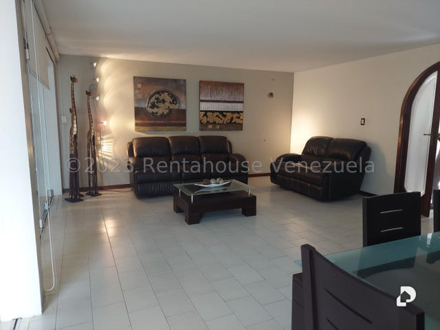 Casa en Sorocaima, Caracas – 2