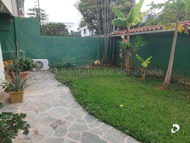 Casa en Sorocaima, Caracas – 13