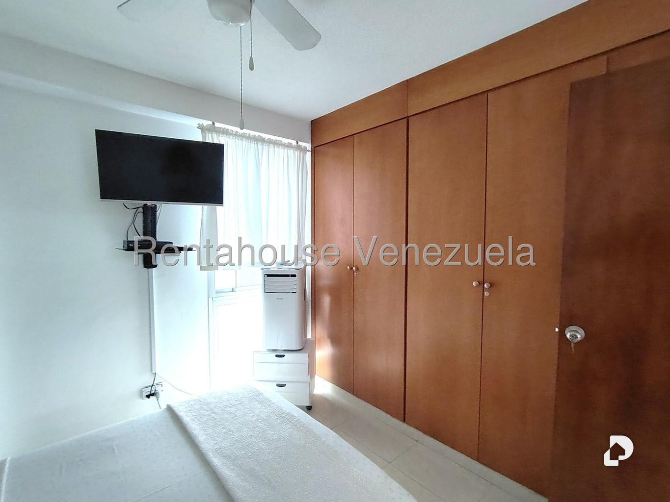 Apartamento en Lomas de Chuao, Caracas – 22