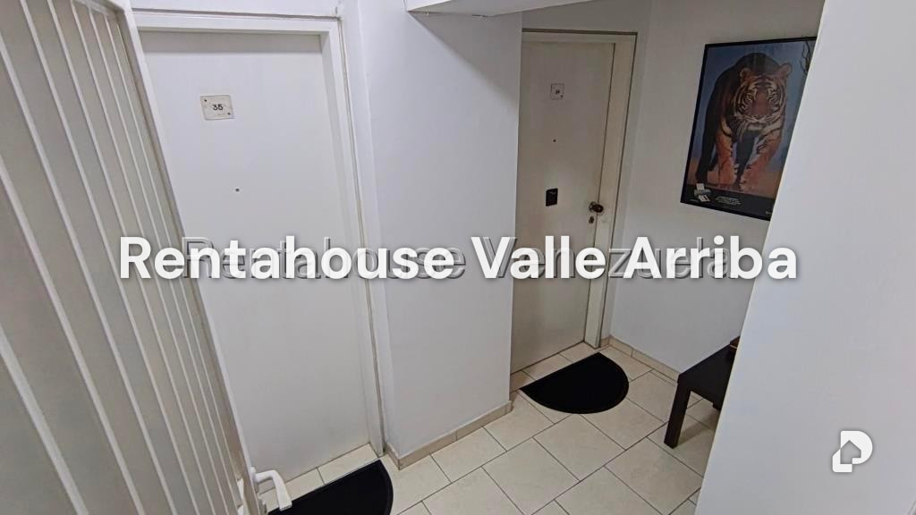 Apartamento en La Urbina, Caracas – 2