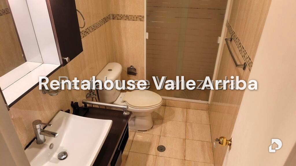 Apartamento en La Urbina, Caracas – 16