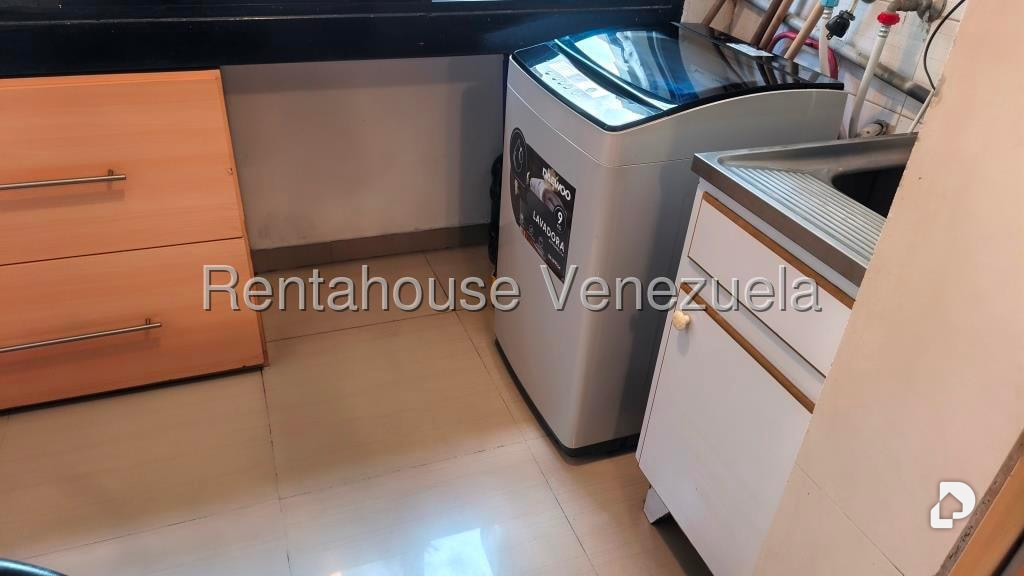 Apartamento en La Urbina, Caracas – 9