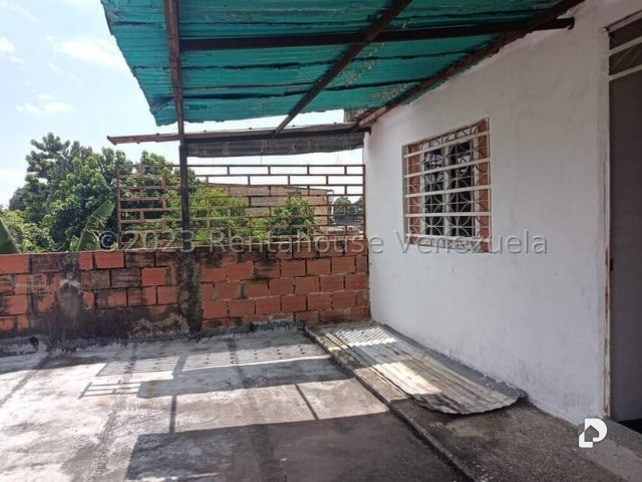 Casa en Valencia – 28