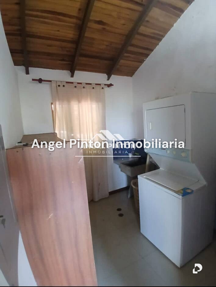 Casa en Altos del Halcón, Caracas – 6