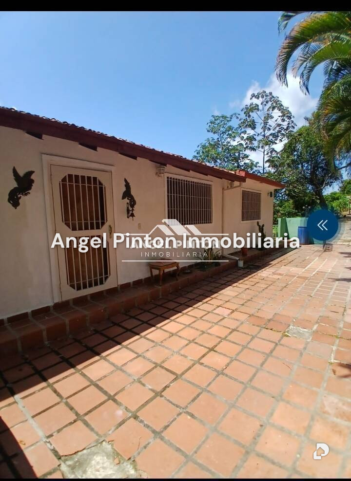 Casa en Altos del Halcón, Caracas – 2