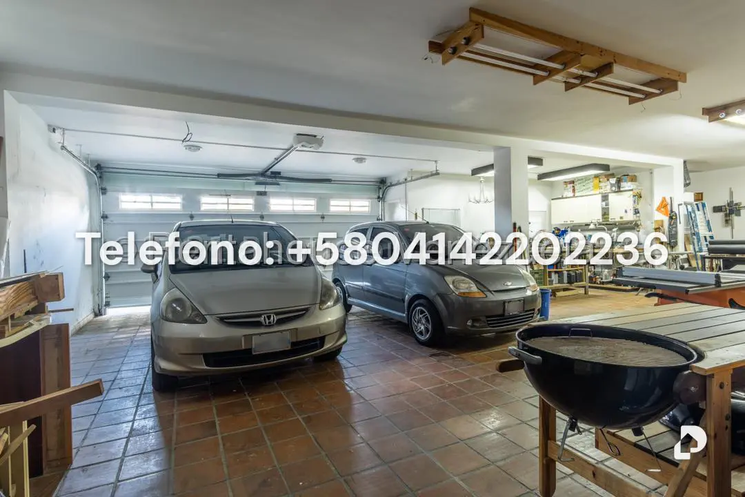 House in La Lagunita Country Club, Caracas – 31