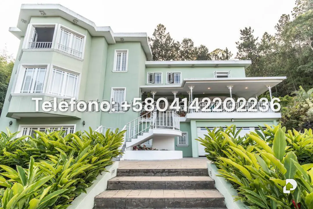 House in La Lagunita Country Club, Caracas – 33