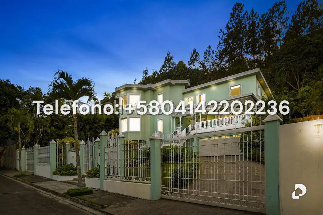 House in La Lagunita Country Club, Caracas – 34