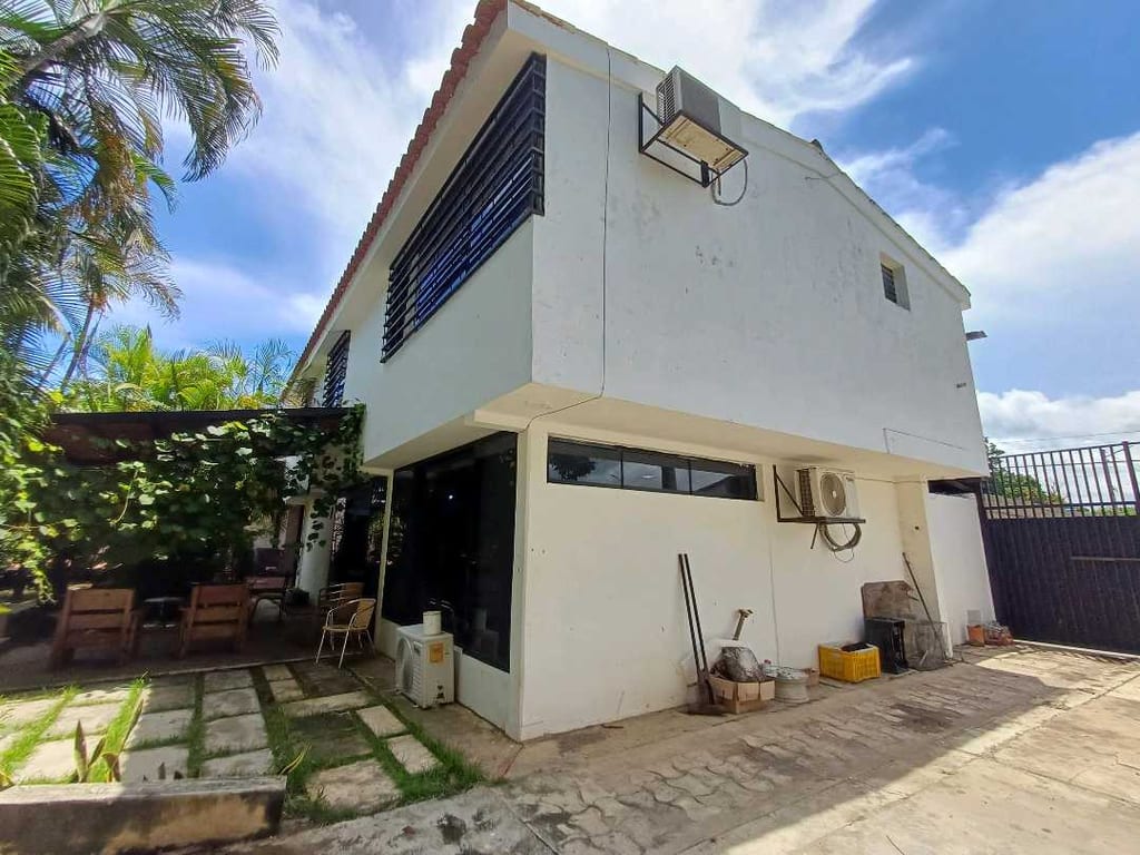 Casa en La Piedad - La Mora, Cabudare - 1