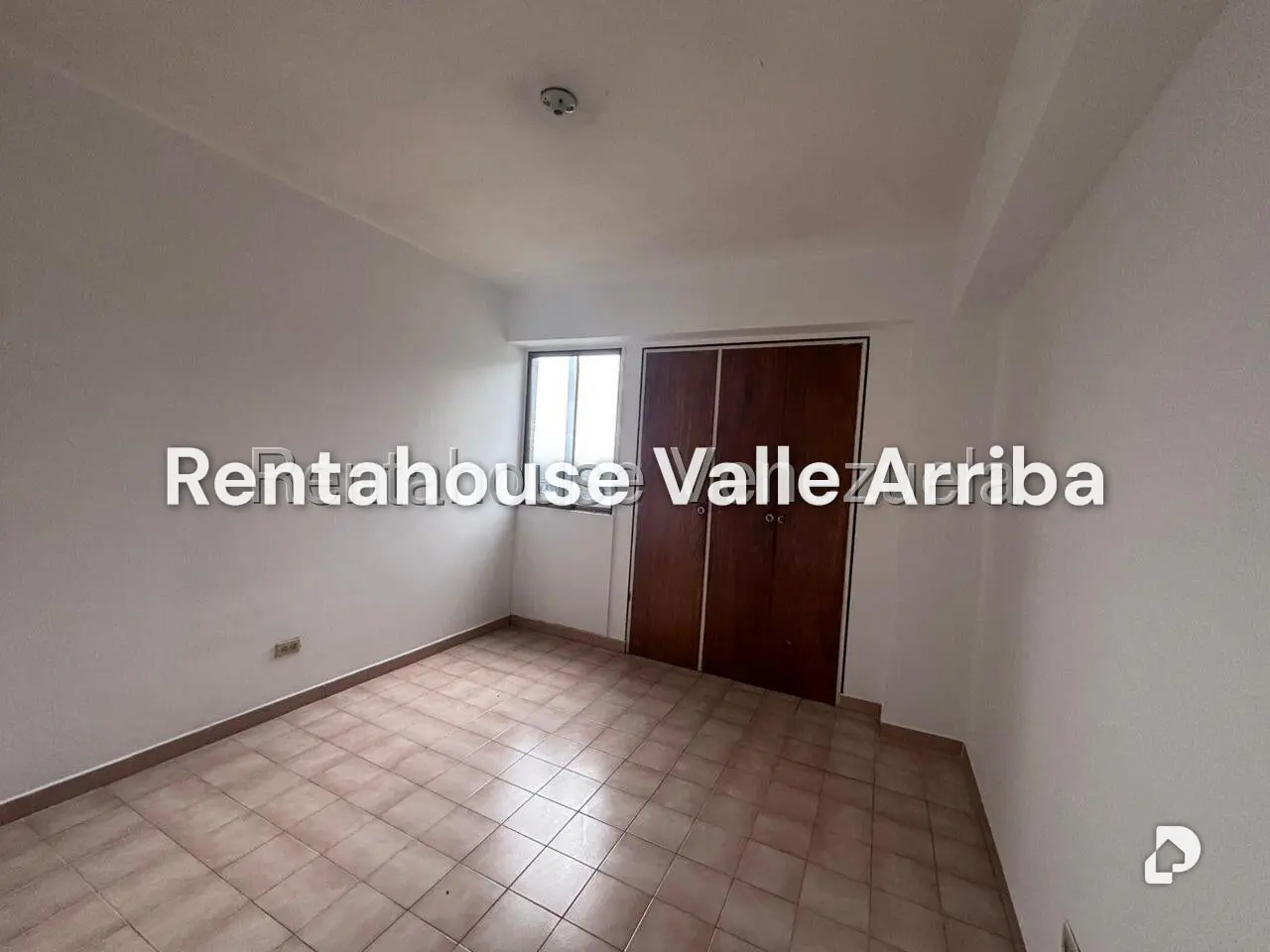 Apartamento en San Antonio, Los Teques – 11