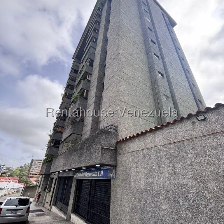 Apartamento en San Antonio, Los Teques - 1