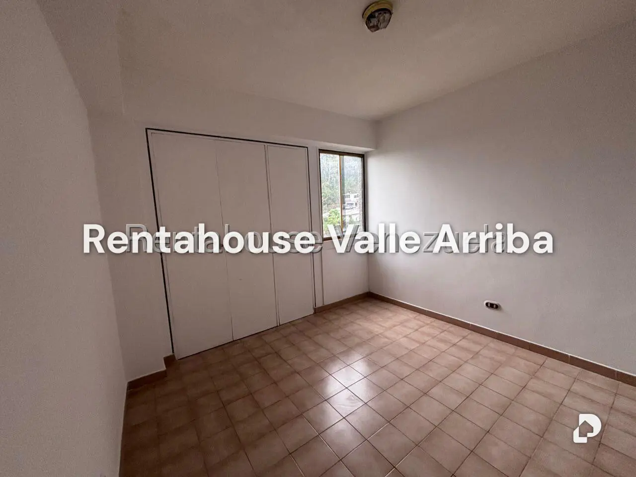 Apartamento en San Antonio, Los Teques – 12
