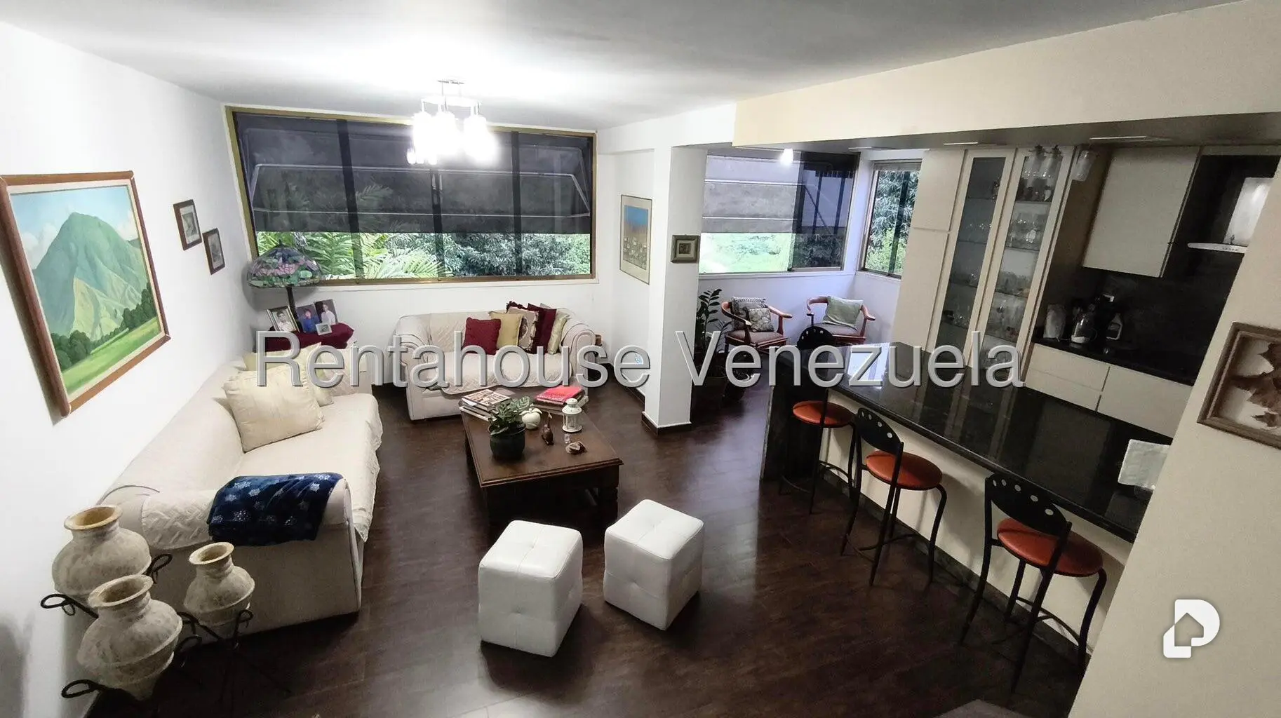 Casa en Lomas De La Trinidad, Caracas – 11