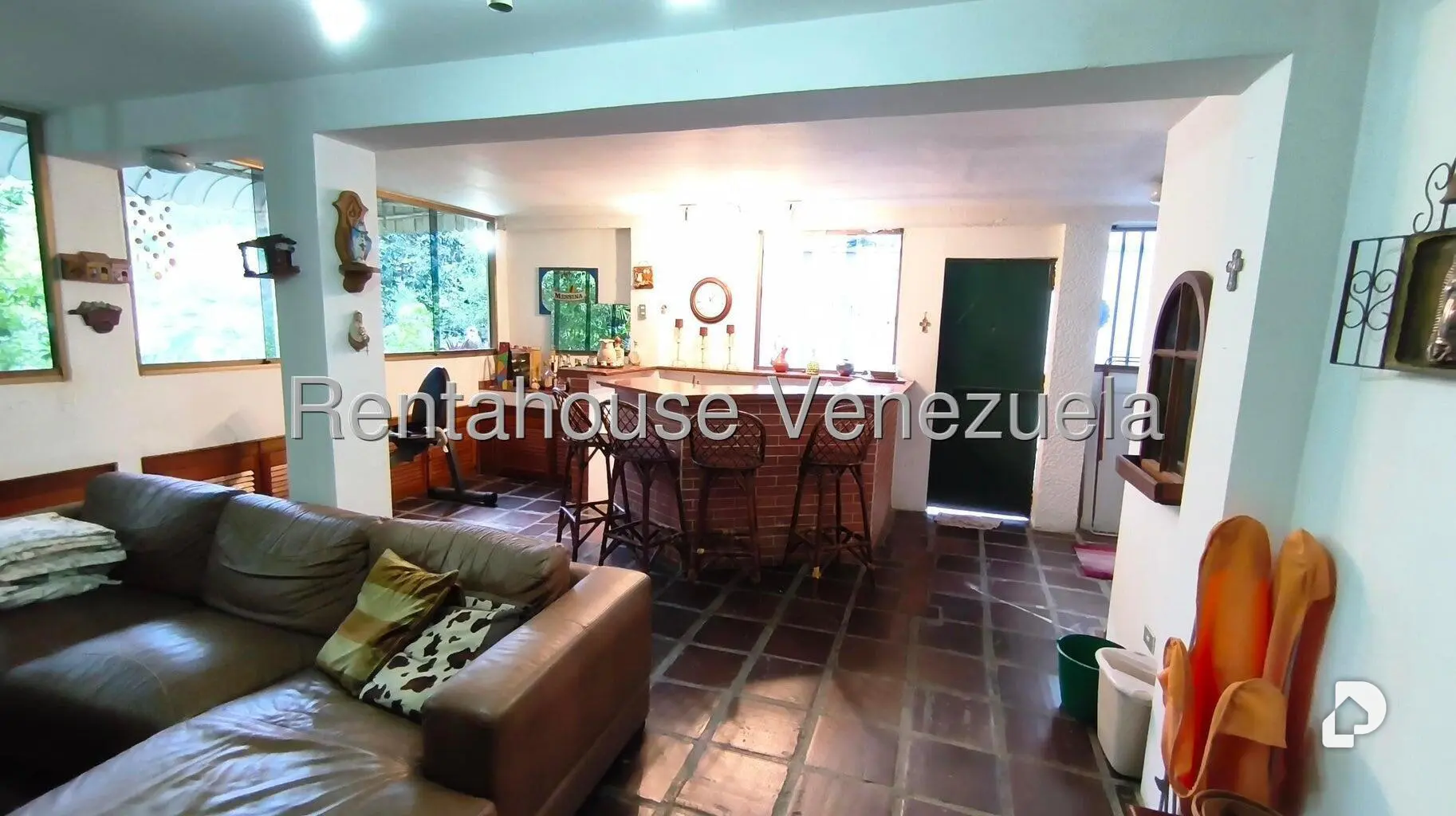 Casa en Lomas De La Trinidad, Caracas – 23
