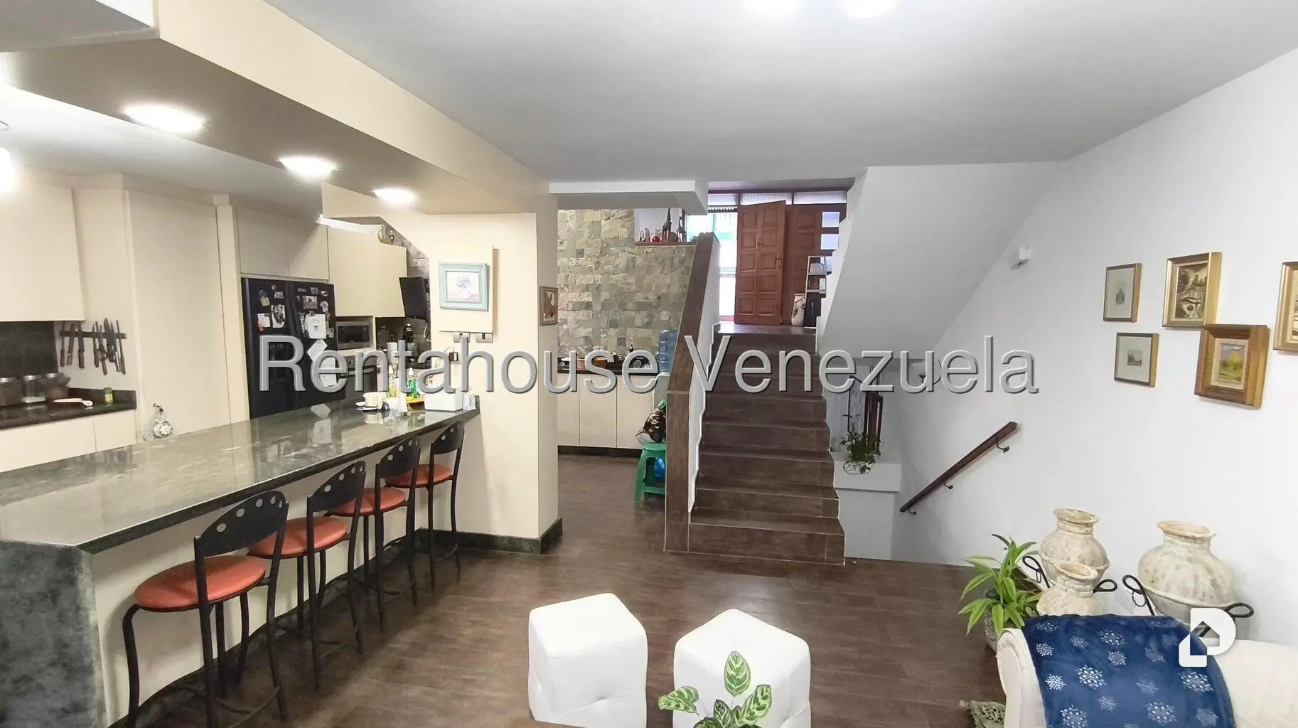 Casa en Lomas De La Trinidad, Caracas – 20