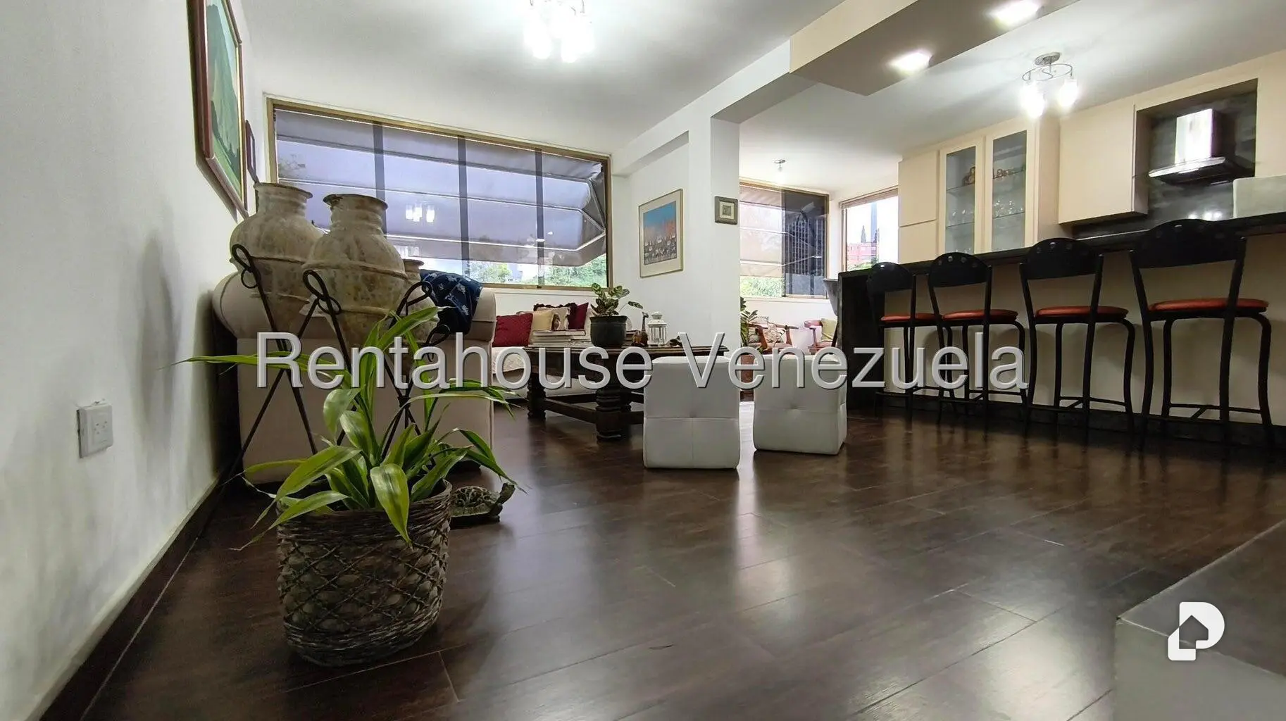 Casa en Lomas De La Trinidad, Caracas – 13
