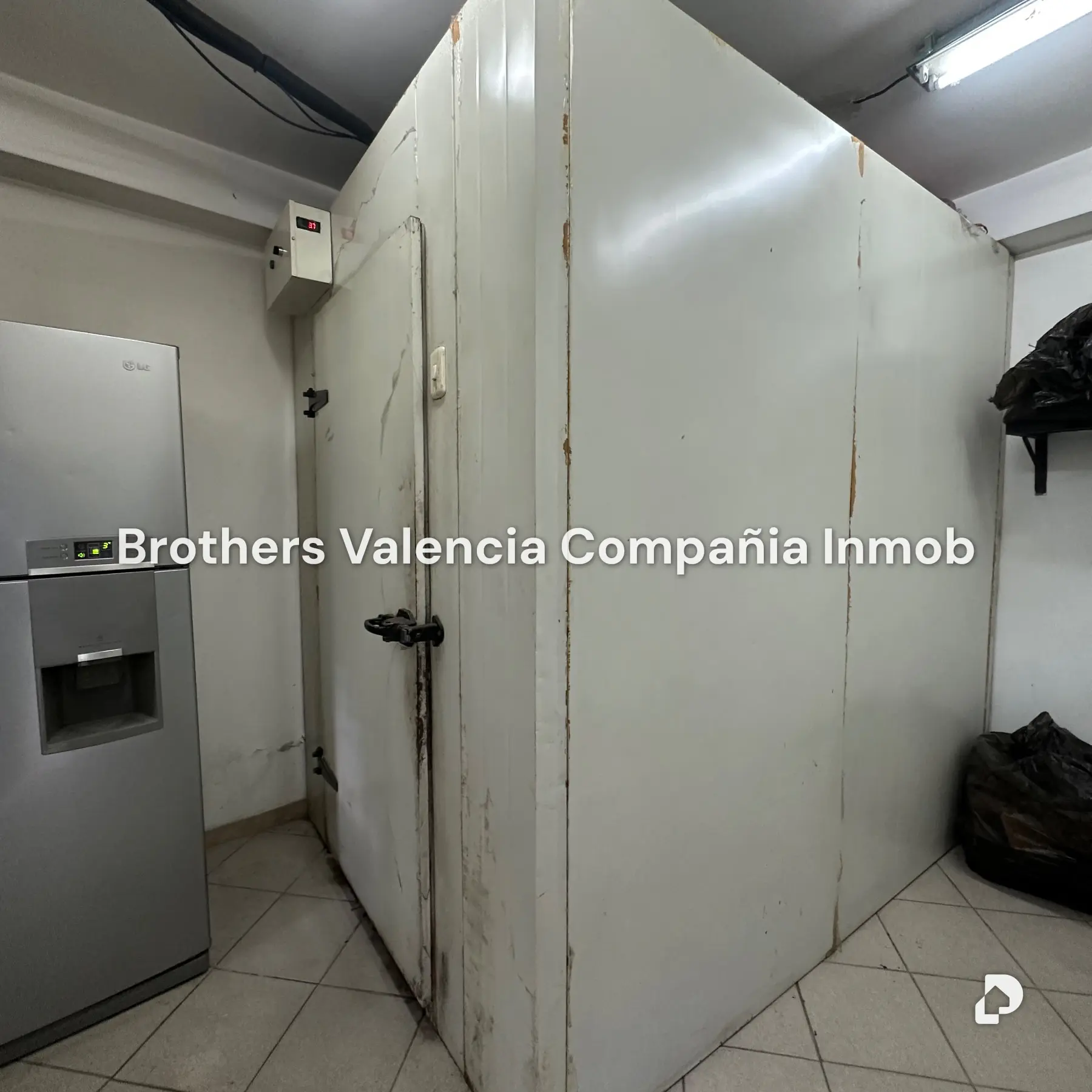 Local comercial en San Diego – 17