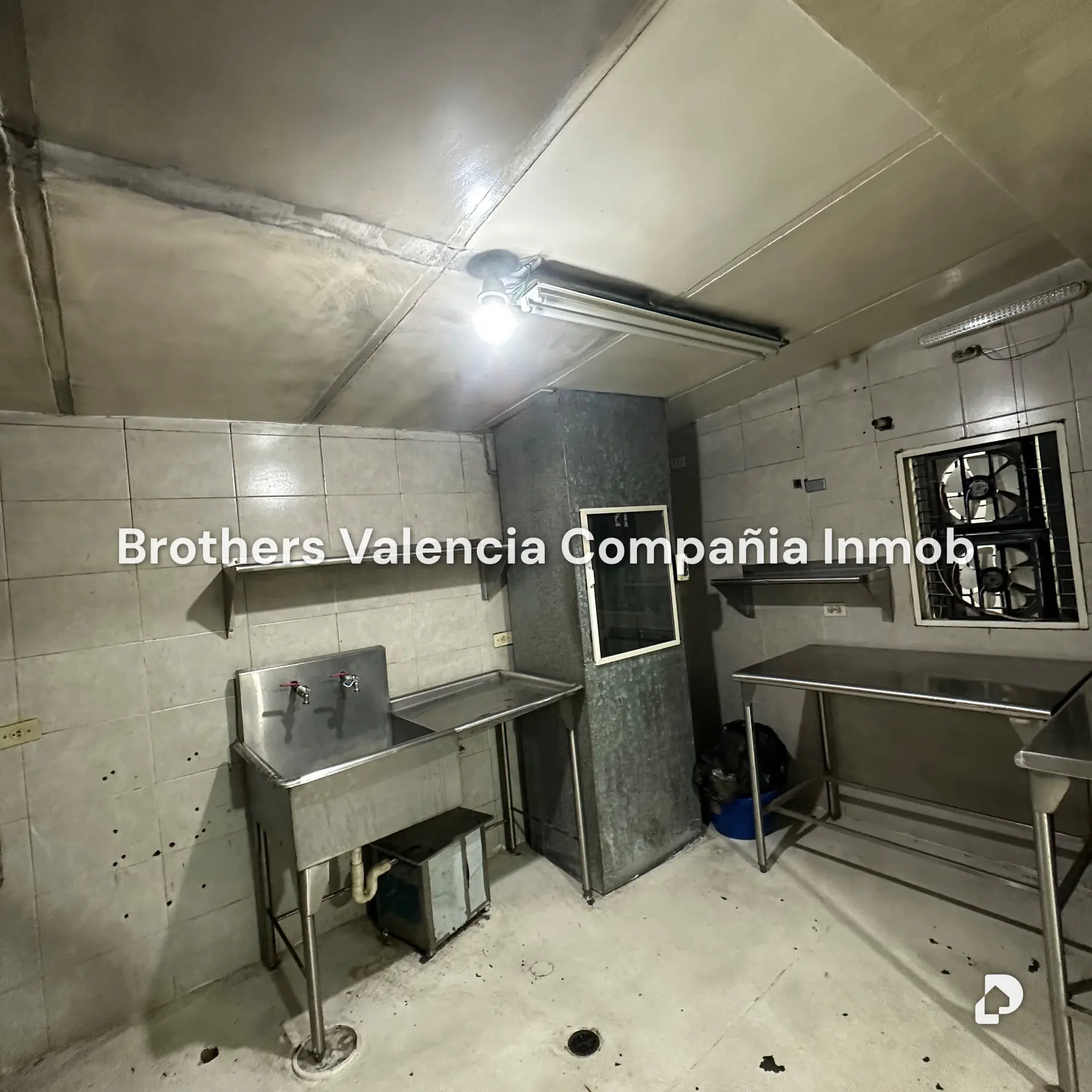 Local comercial en San Diego – 15