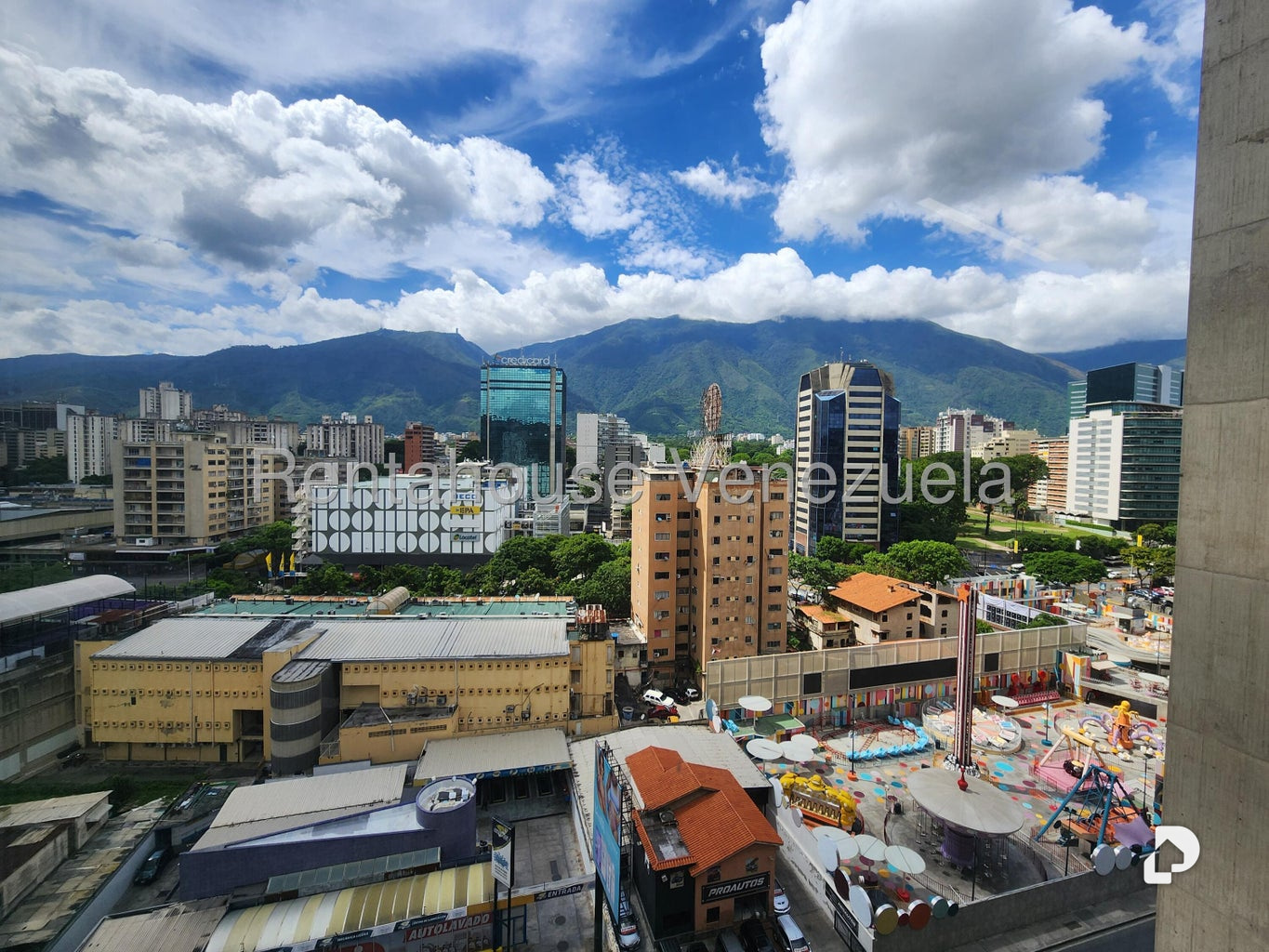 Local comercial en El Rosal, Caracas