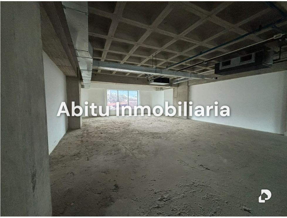 Oficina en Las Mercedes, Caracas – 8