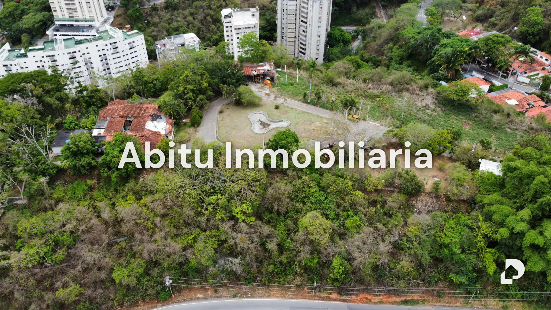 Land in Santa Inés, Caracas – 10