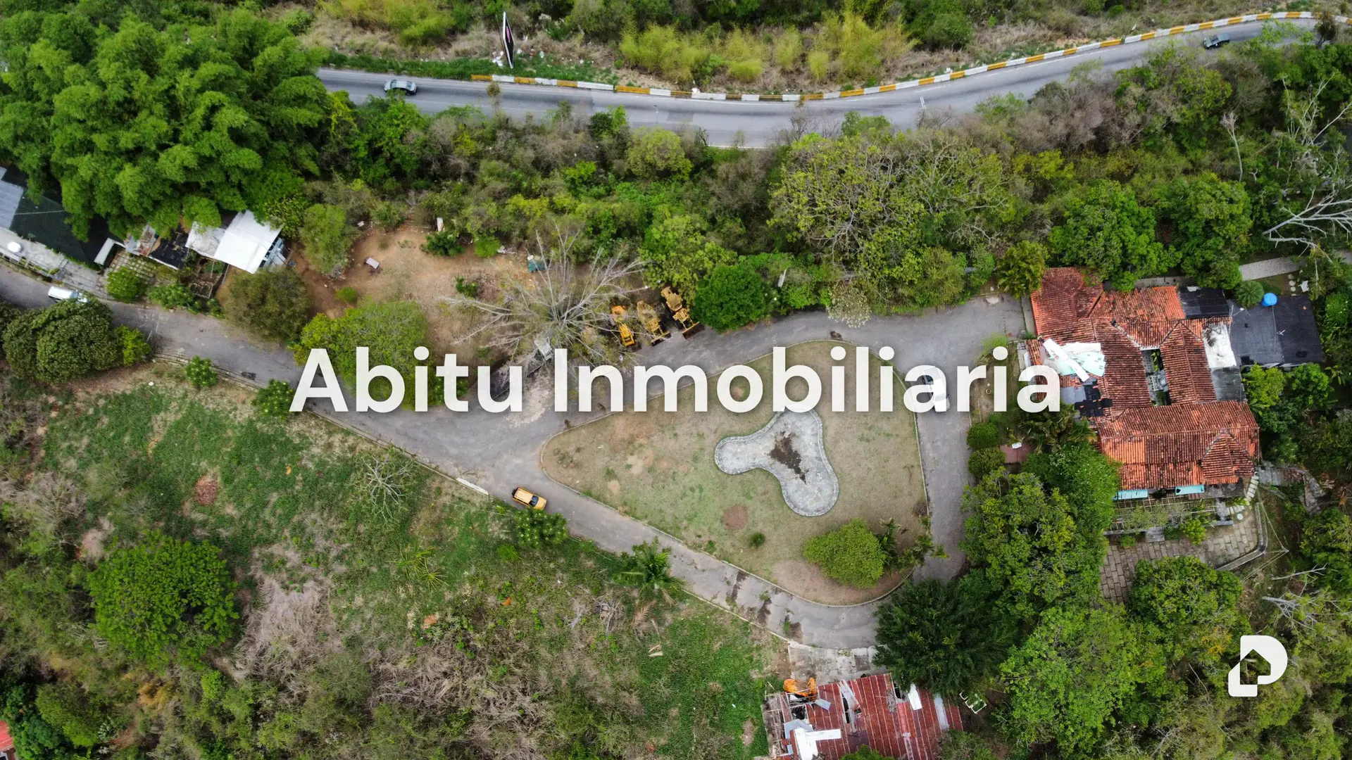 Land in Santa Inés, Caracas – 12