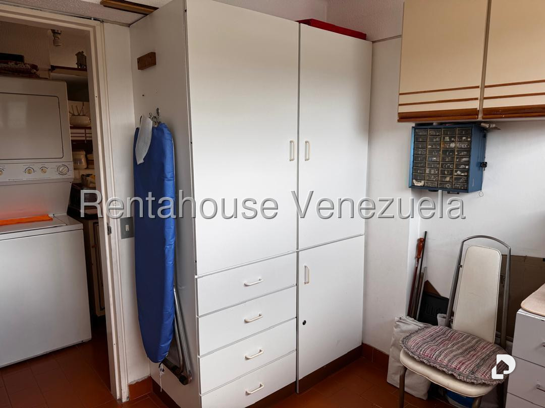 Apartamento en Las Esmeraldas, Caracas