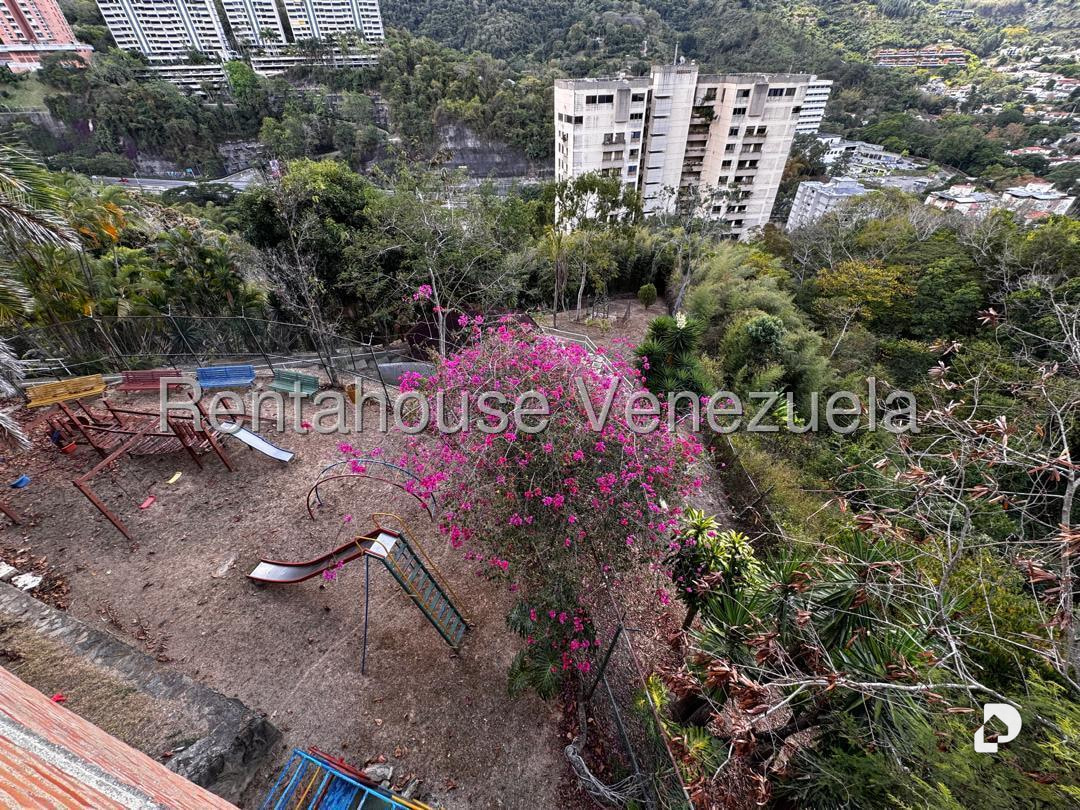 Apartamento en Las Esmeraldas, Caracas