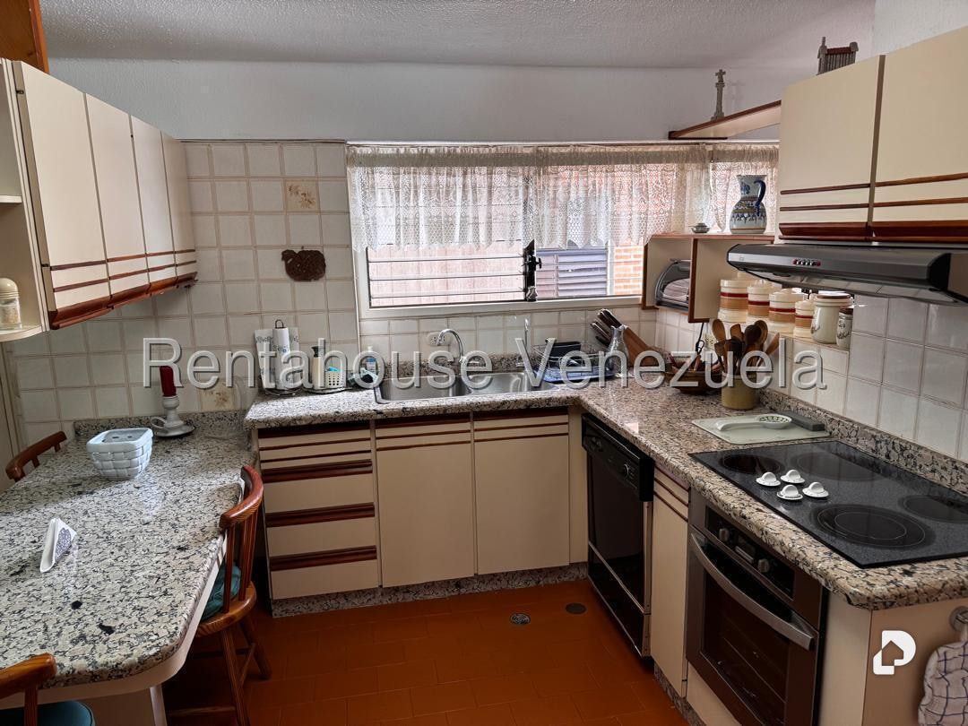 Apartamento en Las Esmeraldas, Caracas