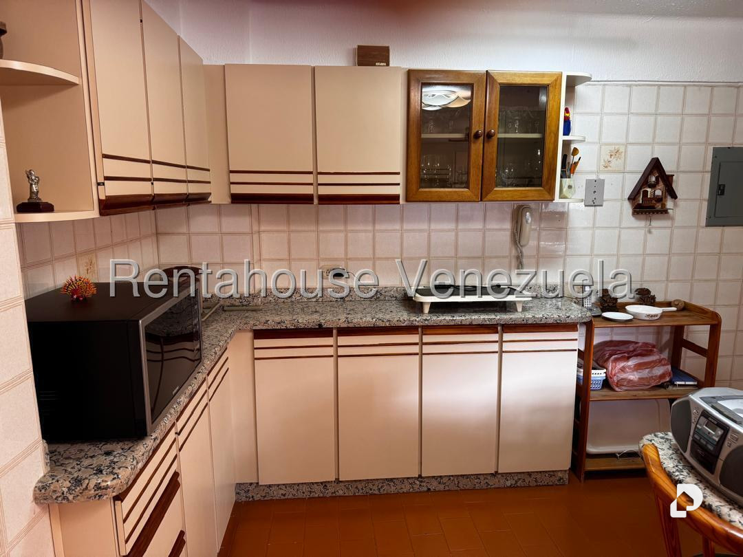 Apartamento en Las Esmeraldas, Caracas