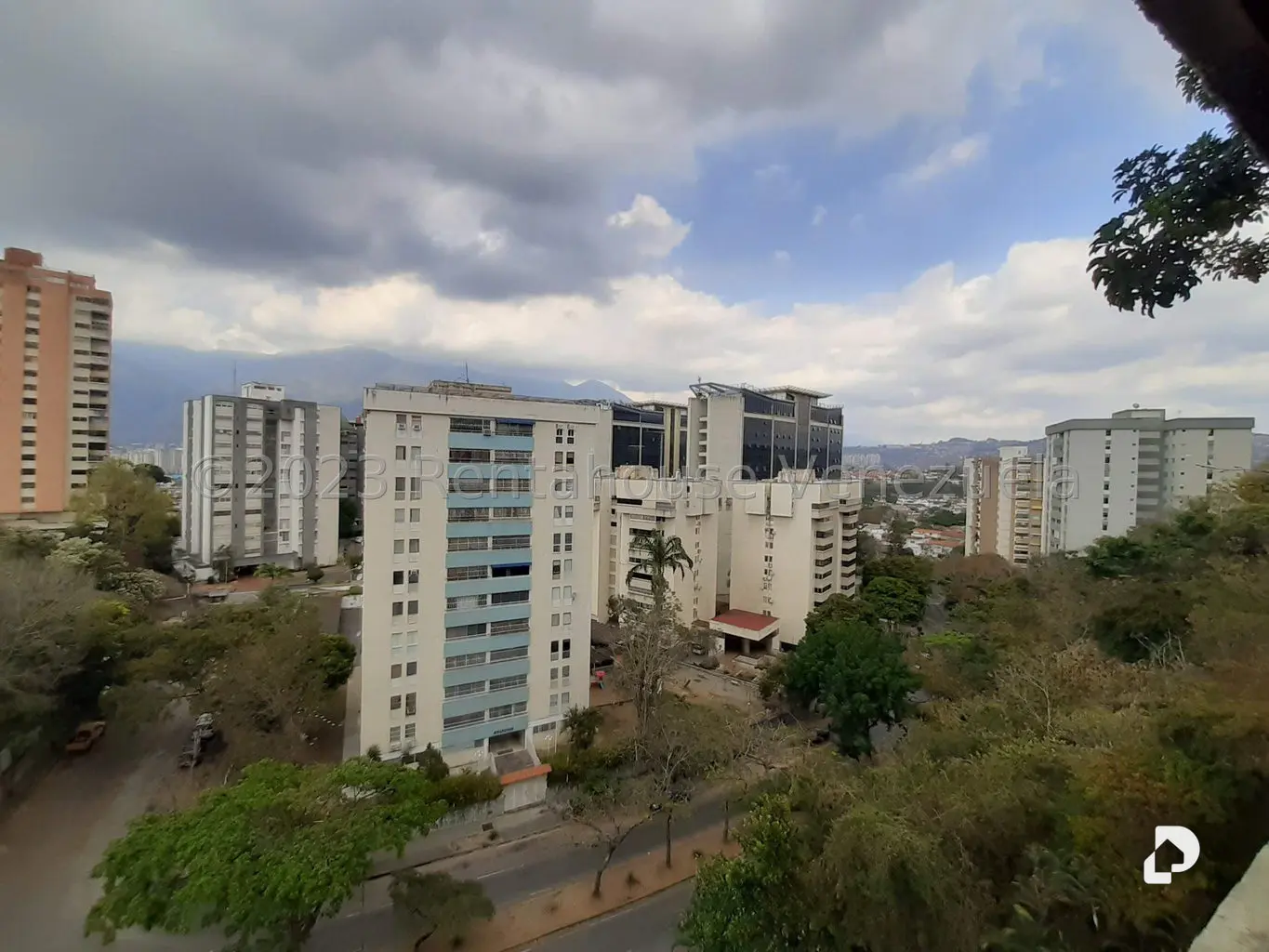Apartamento en Colinas de La California, Caracas – 17