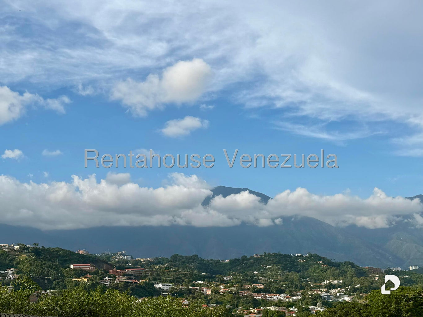 Apartamento en Prados del Este, Caracas – 12