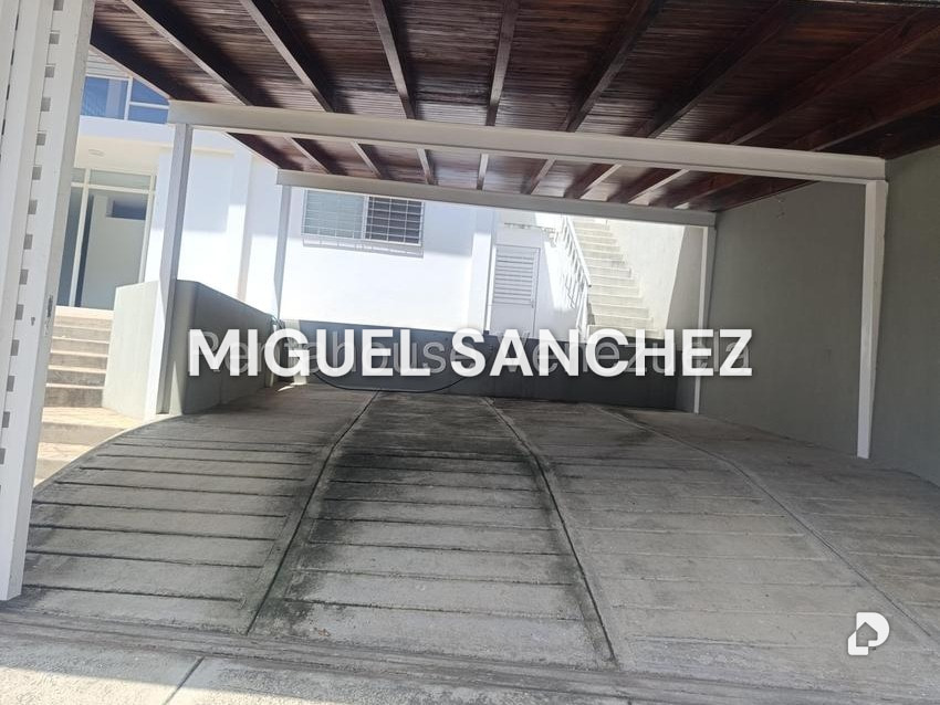 Casa en Prados del Este, Caracas – 16