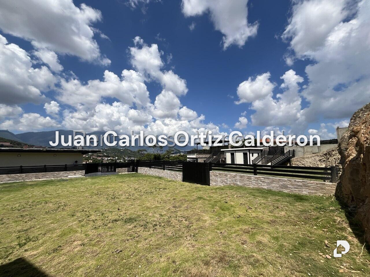 Terreno en Prados del Este, Caracas – 11