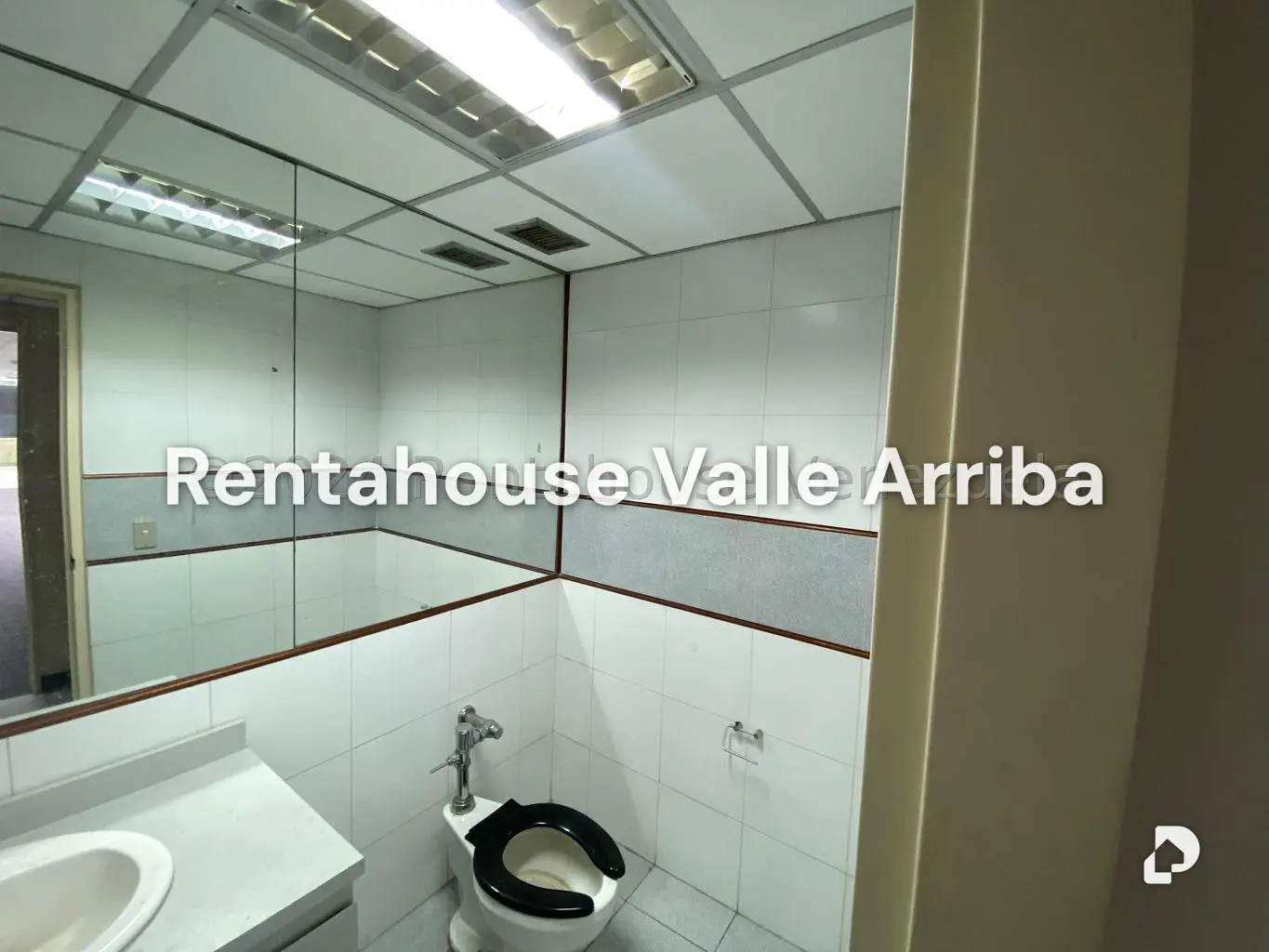 Local comercial en San Bernardino, Caracas – 13