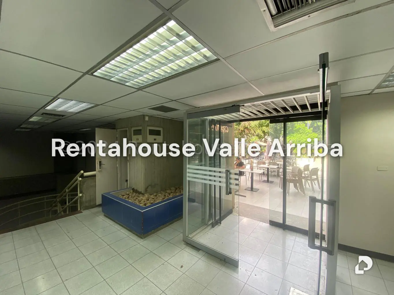 Local comercial en San Bernardino, Caracas – 28