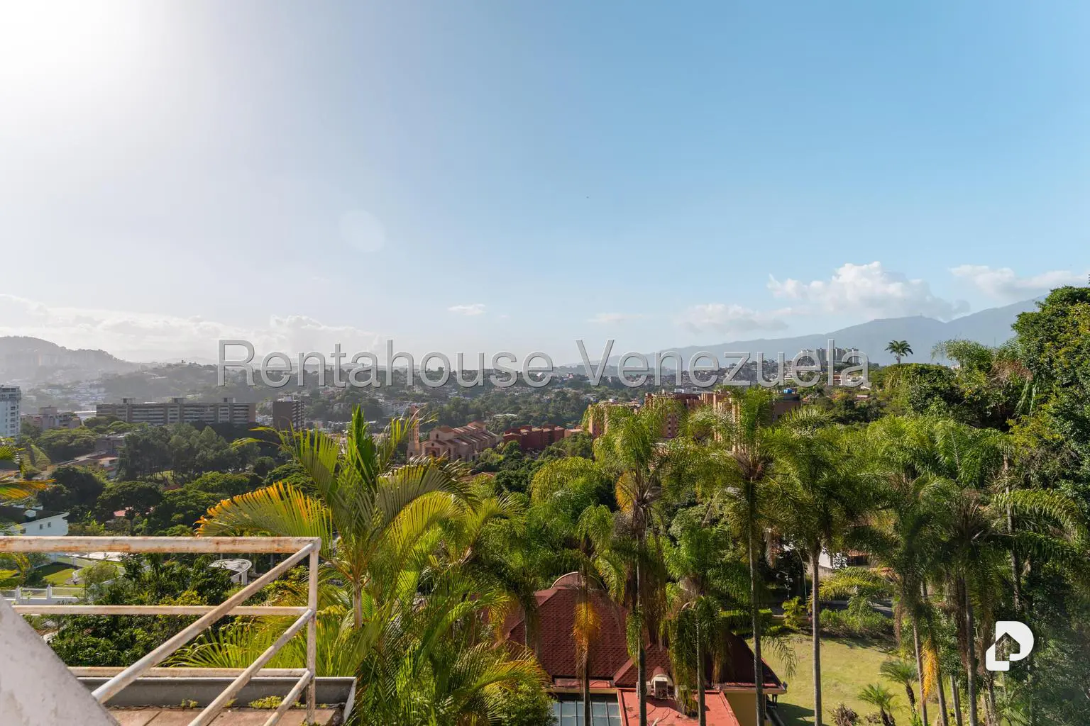 Anexo en La Tahona, Caracas – 22