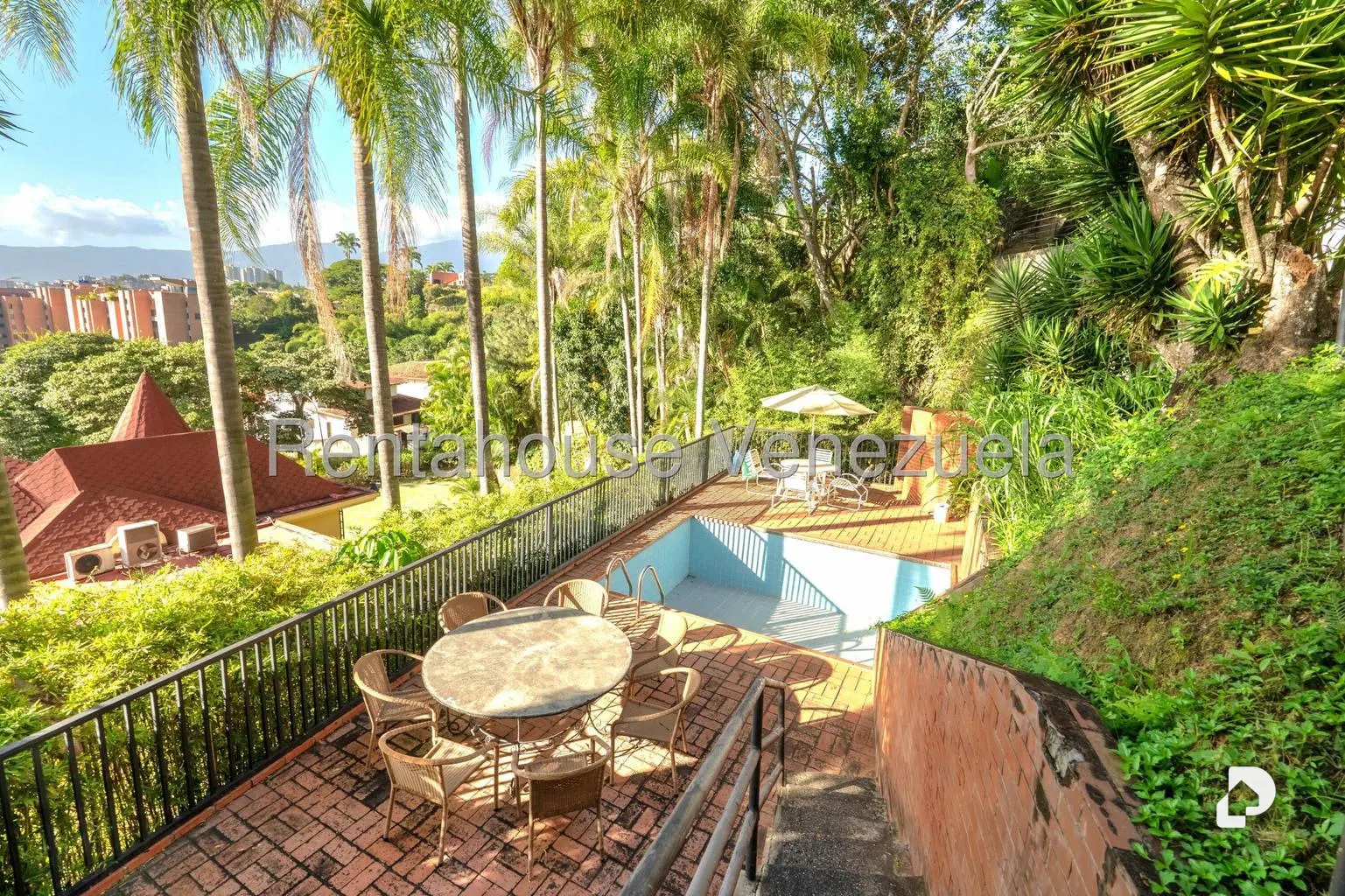 Anexo en La Tahona, Caracas – 30