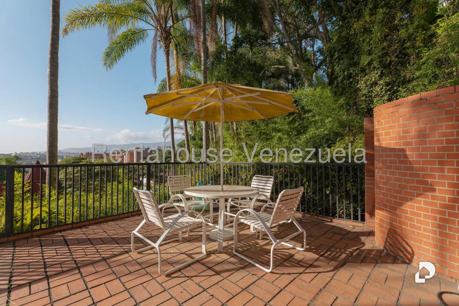Anexo en La Tahona, Caracas – 28