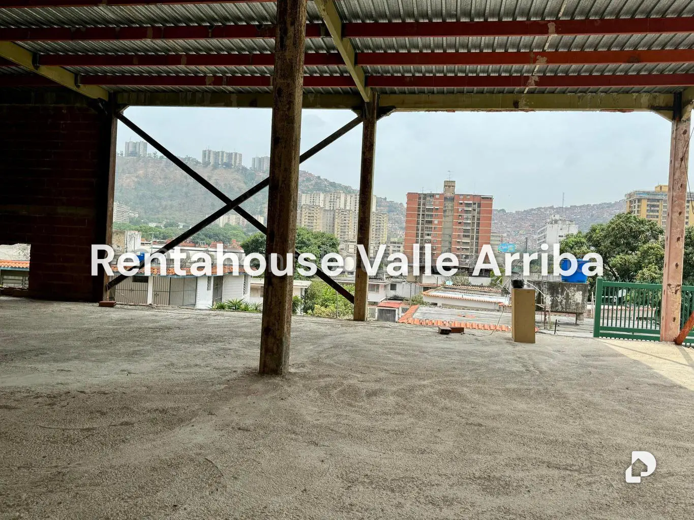 Local comercial en El Paraíso, Caracas – 11
