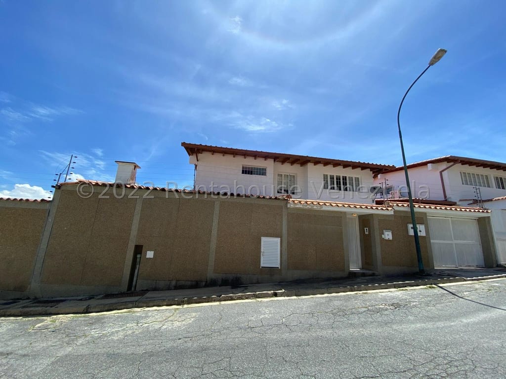 Casa en Alto Prado, Caracas - 1